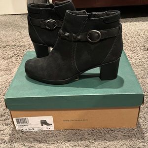 Clarks Black Suede Scheme Act Q Heeled Booties, Like New!!